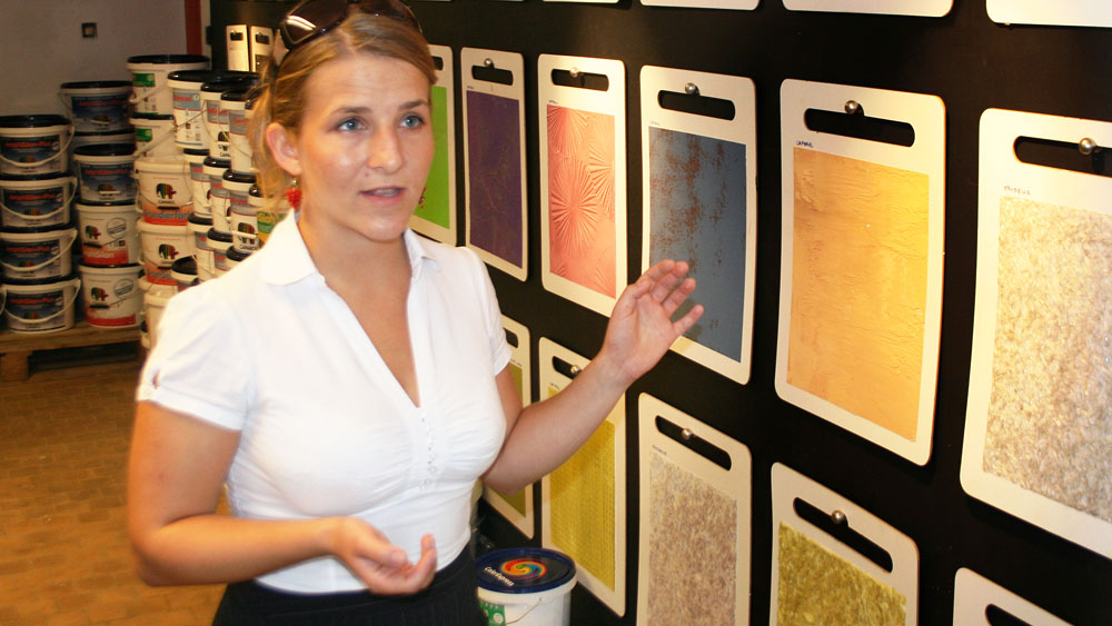Anna Kiersnowska co-owns and operates EkoDecor, a specialty home and office decorating store based in Warsaw, Poland. The Polish economy remains strong and insulated from the global financial crisis thanks to internal consumer spending.