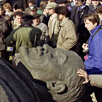 Romanians dismantle a statue of Lenin in Bucharest in 1990.