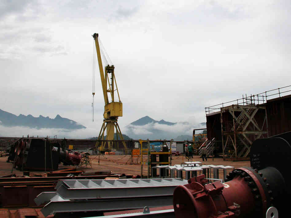 Enormous oil production platforms under construction in Angra