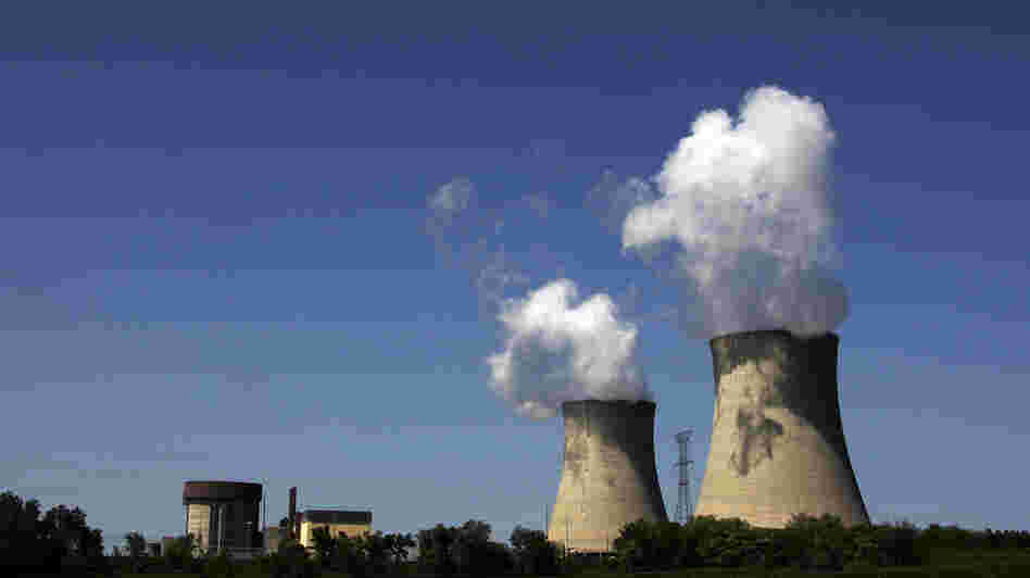 The Exelon Byron Nuclear Generating Station in northern Illinois. Nuclear power accounts for 20 percent of the U.S. electricity supply. The Exelon Byron Nuclear Generating Station in northern Illinois. Nuclear power accounts for 20 percent of the U.S. electricity supply.