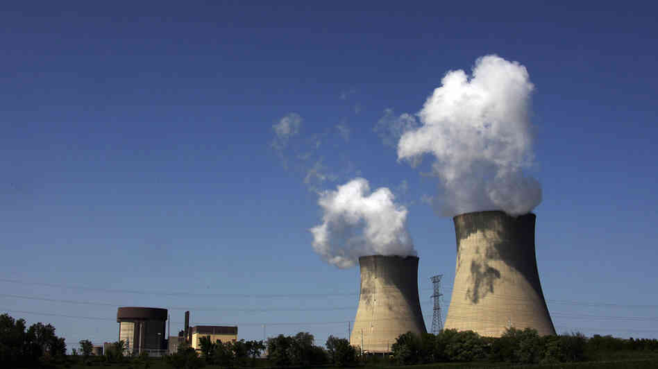 The Exelon Byron Nuclear Generating Station in northern Illinois. Nuclear power accounts for 20 percent of the U.S. electricity supply. The Exelon Byron Nuclear Generating Station in northern Illinois. Nuclear power accounts for 20 percent of the U.S. electricity supply.