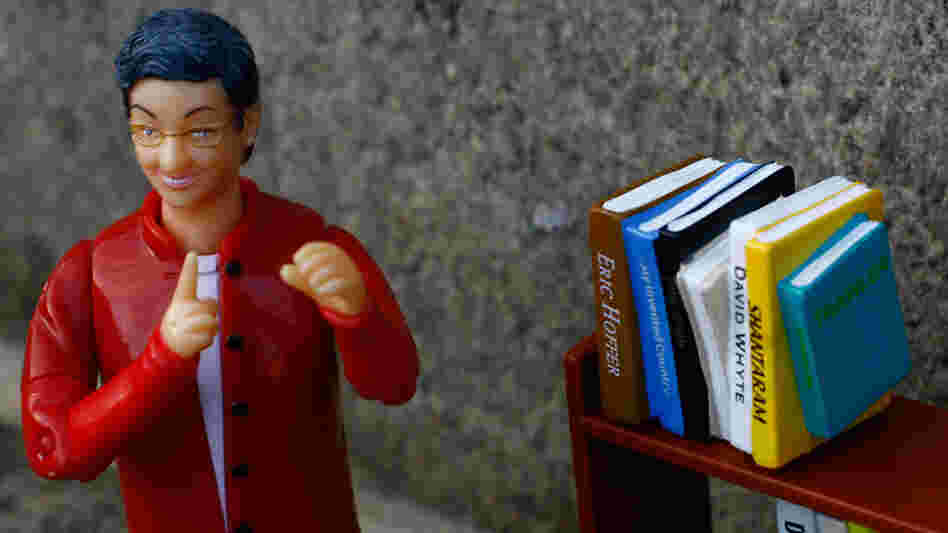 Nancy Pearl In Her Library