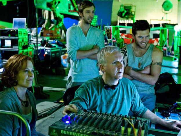 James Cameron and actors on the 'Avatar' set