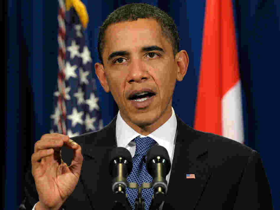 President Barack Obama makes a statement at the United Nations Climate Change Conferenc