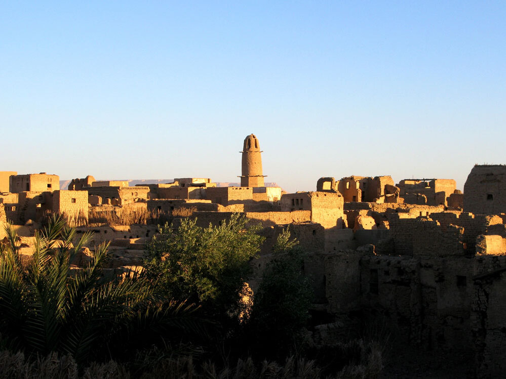 Old walled city of Al Qasr