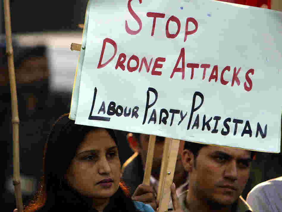 Supporters of the Pakistani Labour Party rally against the United States and condemn drone attacks.