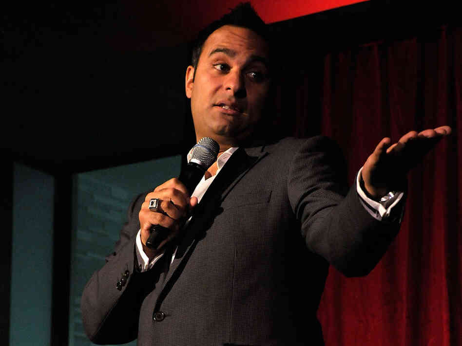 Comedian Russell Peters Comedian Russell Peters