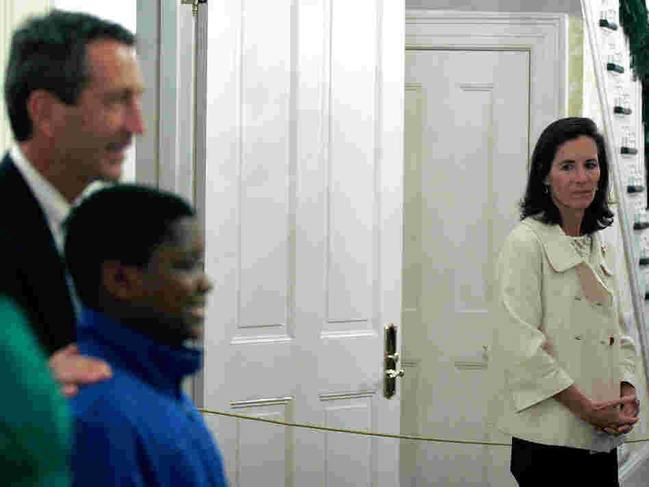 South Carolina first lady Jenny Sanford and Gov. Mark Sanford at the Governor's Mansion