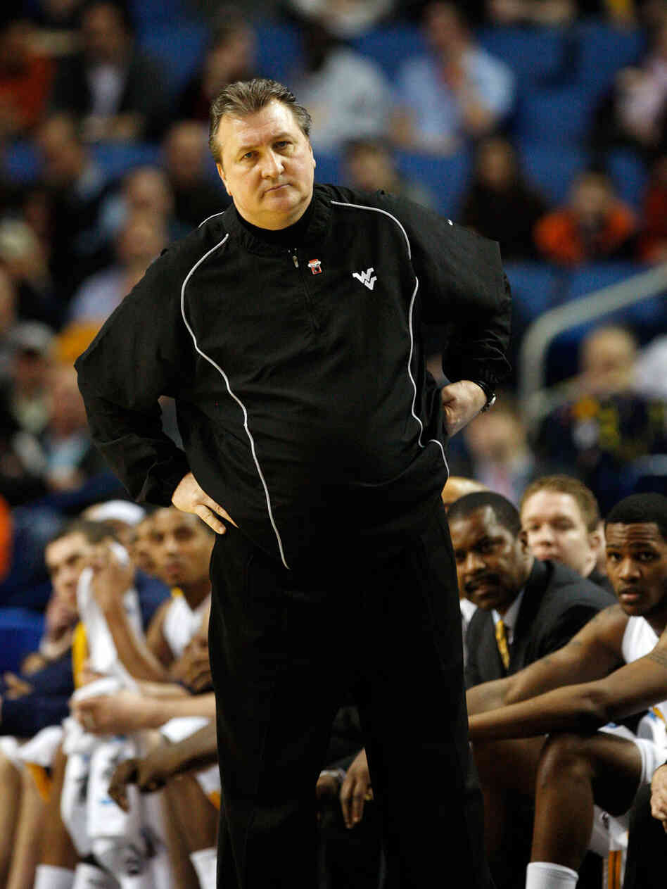 West Virginia coach Bob Huggins West Virginia coach Bob Huggins
