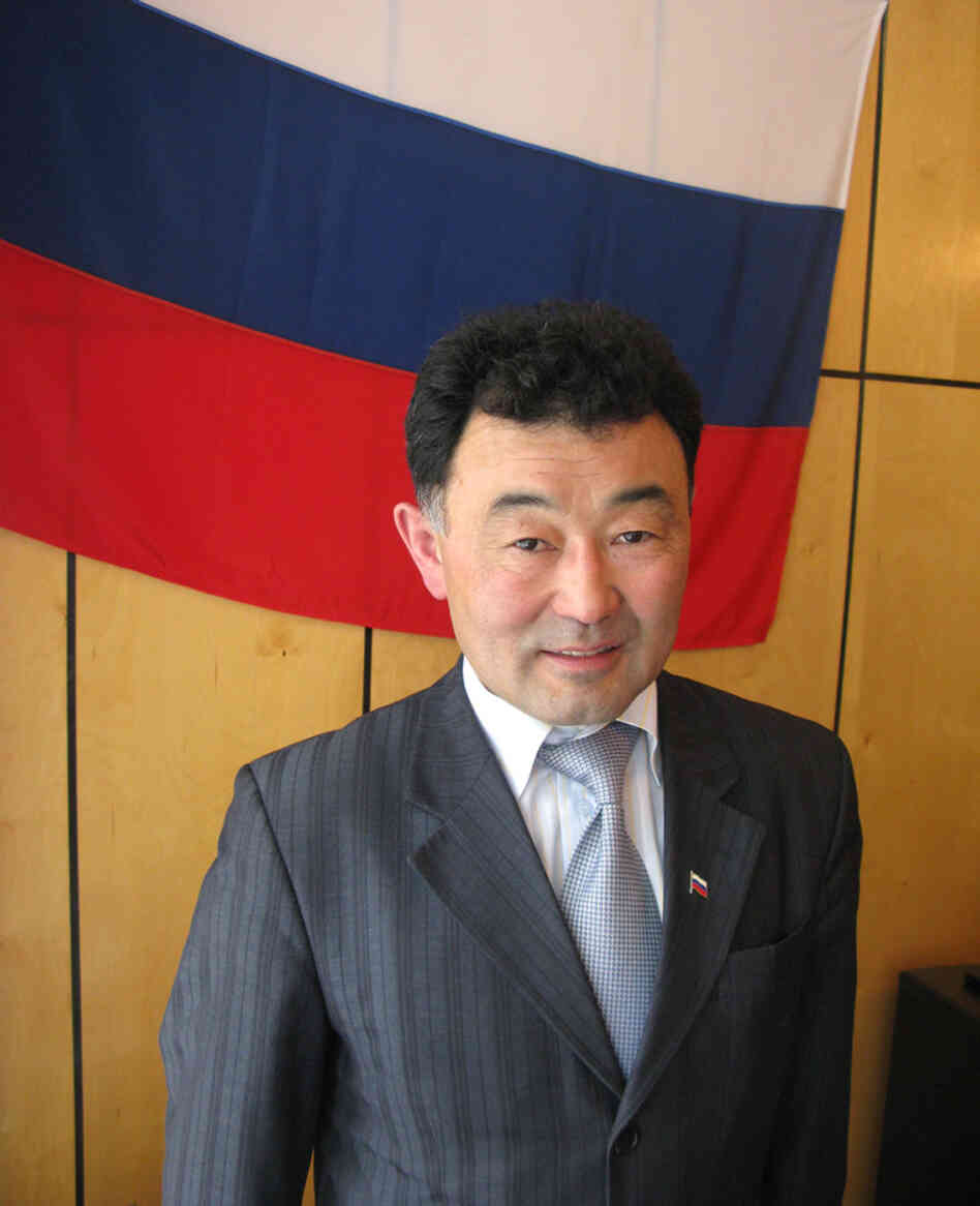 Valery Pintayev, Baikalsk's mayor and a former employee of the paper mill Valery Pintayev, Baikalsk's mayor and a former employee of the paper mill