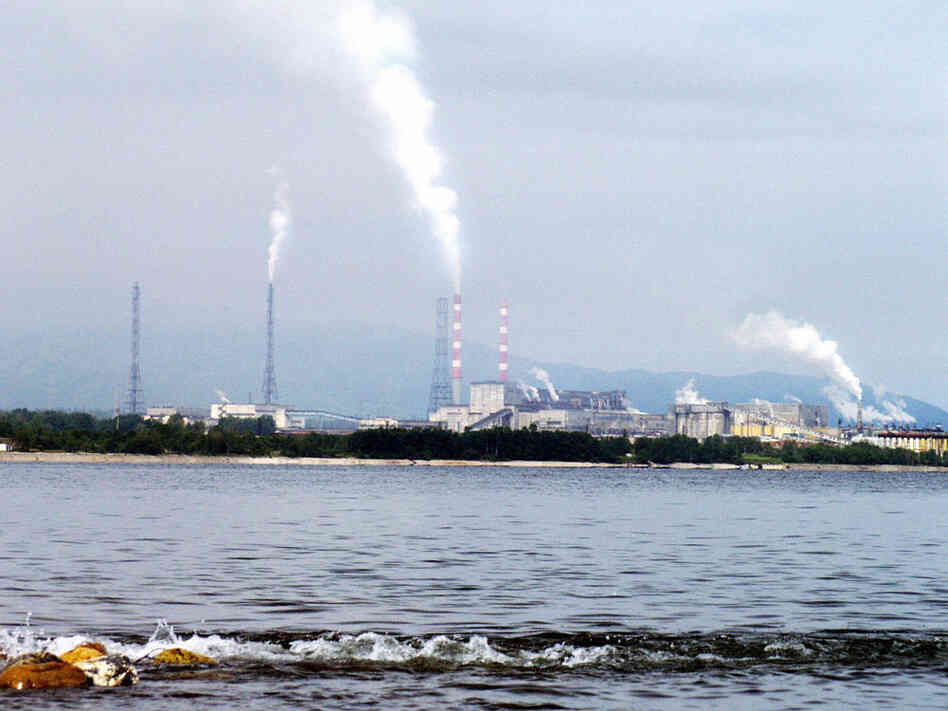 Baikalsk Pulp and Paper Mill in 2003