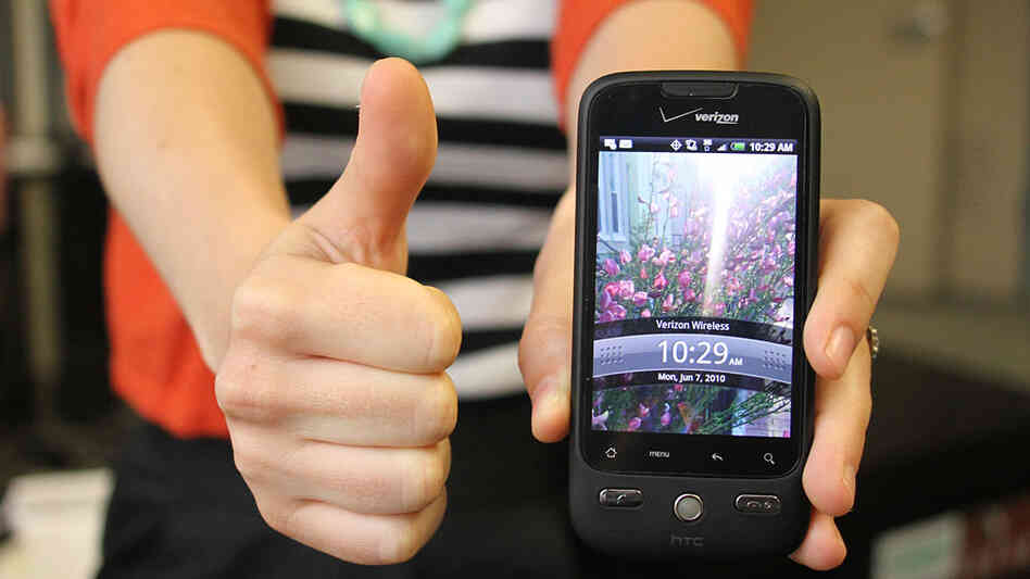 The HTC Droid Eris gets a thumbs up. The HTC Droid Eris gets a thumbs up.