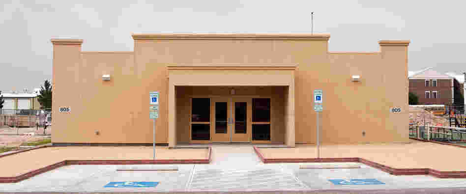 The recently completed Building 805 sits empty at Fort Bliss in El Paso, Texas. The recently completed Building 805 sits empty at Fort Bliss in El Paso, Texas.