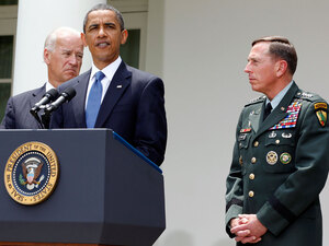 President Obama stands with Gen. David
Petraeus (right) and Vice President Biden. President Obama stands
with Gen. David Petraeus (right) and Vice President Biden.