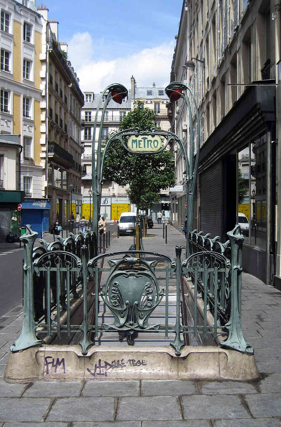Metro Entrance Metro Entrance