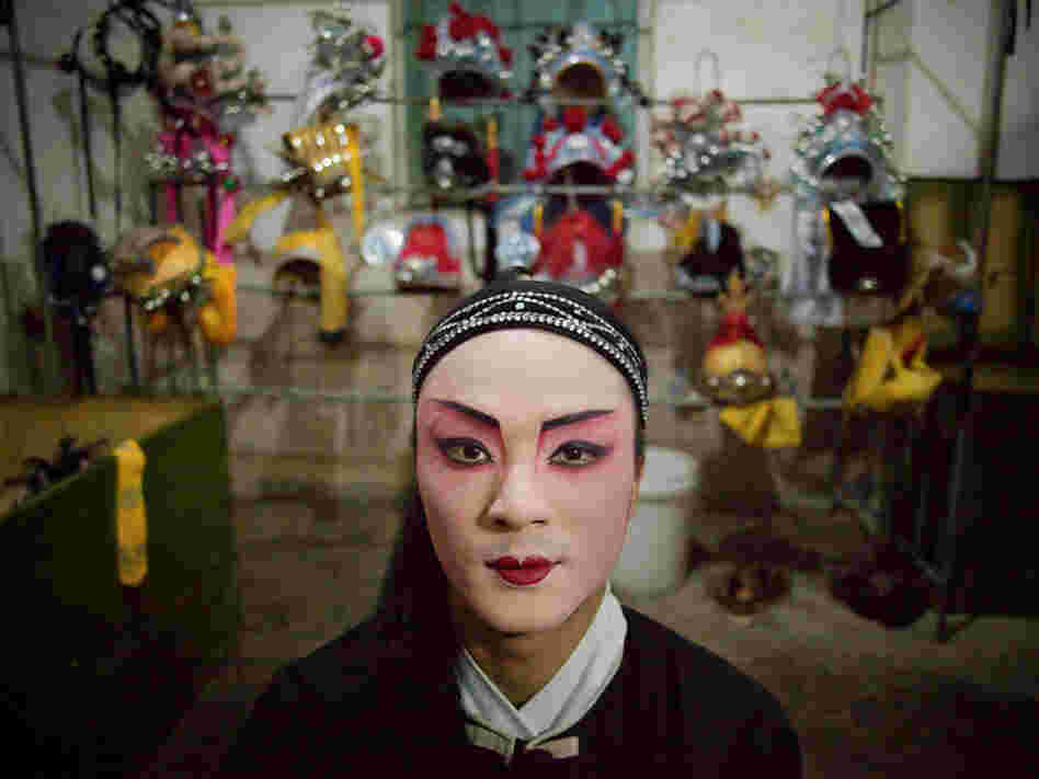 Cheng Zhigui, a performer of traditional opera