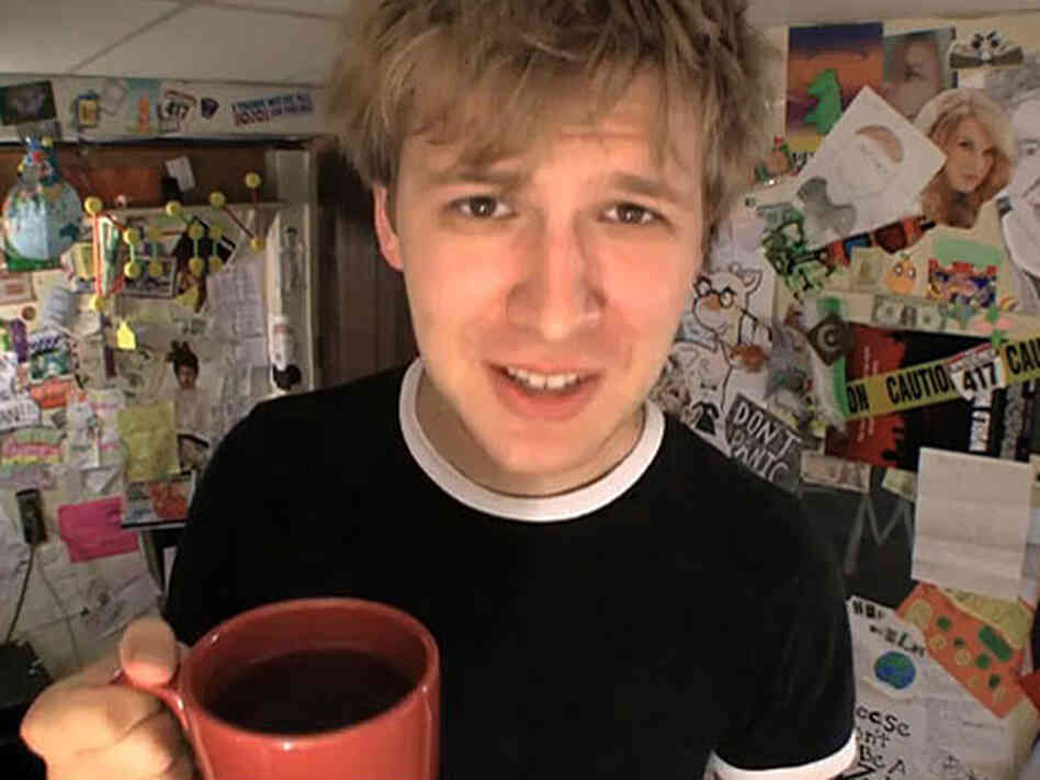 A screen image from Dan Brown's Pogobat channel on YouTube. A screen image from Dan Brown's Pogobat channel on YouTube.