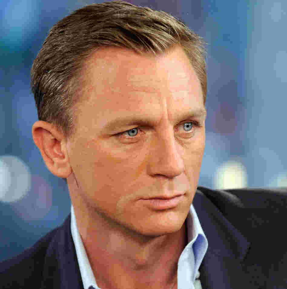 Daniel Craig