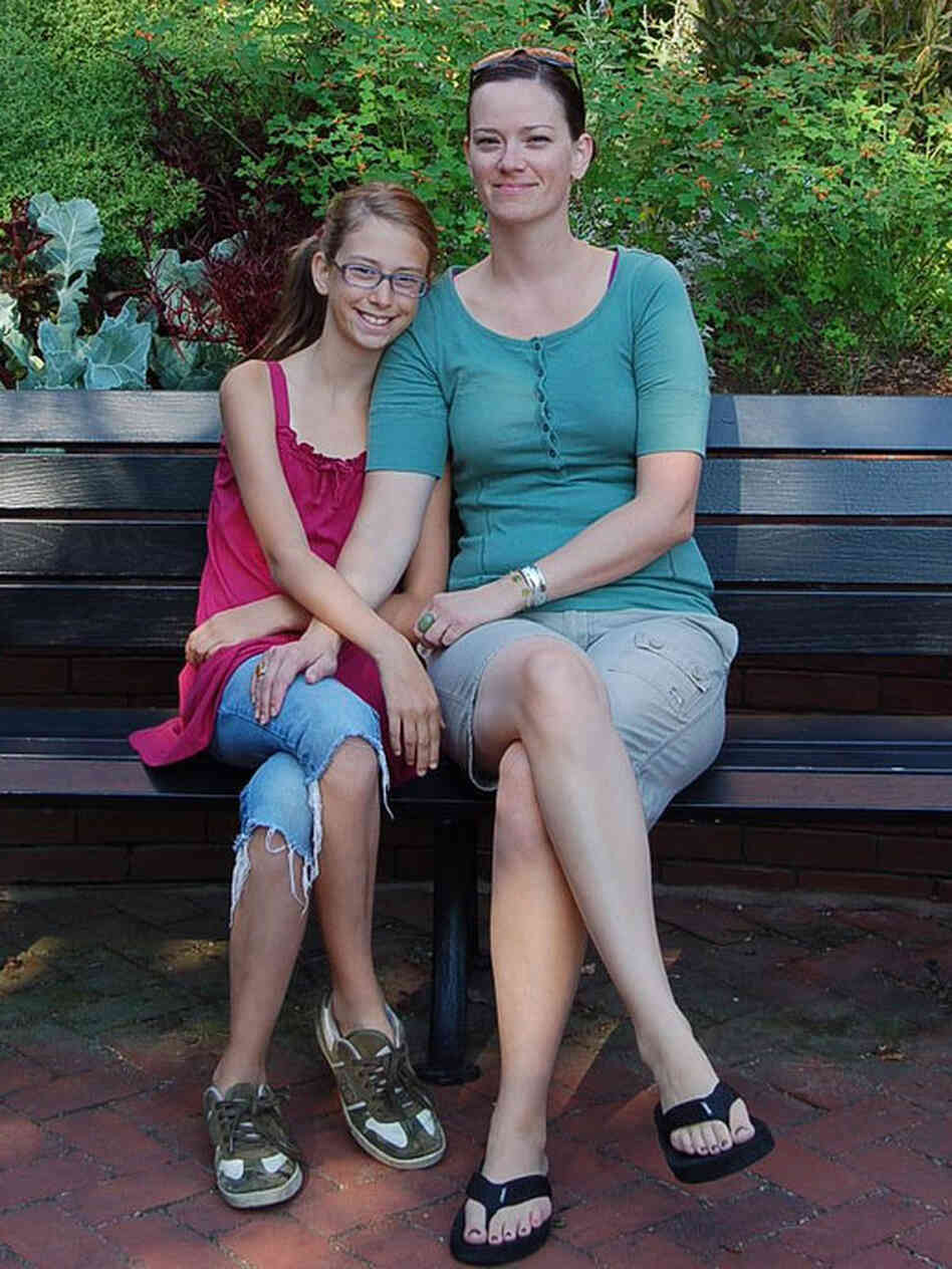 When Zoe Cregon was 10, she and her mother enjoyed outings to theaters and museums. When Zoe Cregon was 10, she and her mother enjoyed outings to theaters and museums.