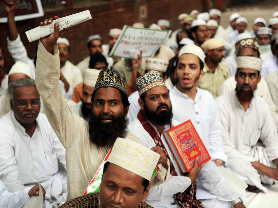 New Delhi protest against planned Quran burning New Delhi protest against planned Quran burning