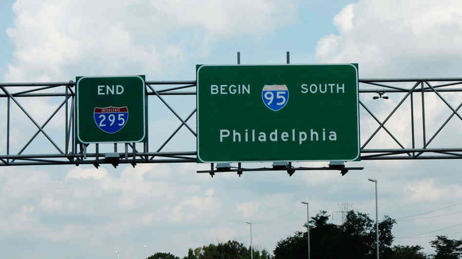 Signs indicate where I-95 begins north of Trenton, N.J.