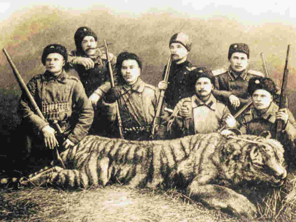 Cossacks with tiger, circa 1885