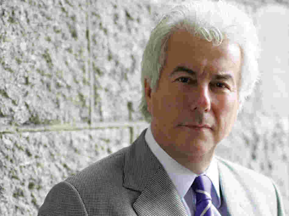 Author Ken Follett