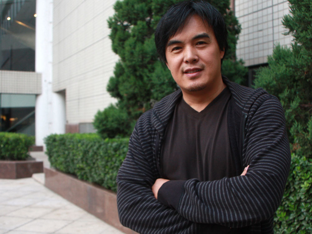 Chen Daming is directing the Chinese remake of the U.S. film, <em>What Women Want</em>. He says Chinese audiences prefer more emotion and less analysis than Western viewers.