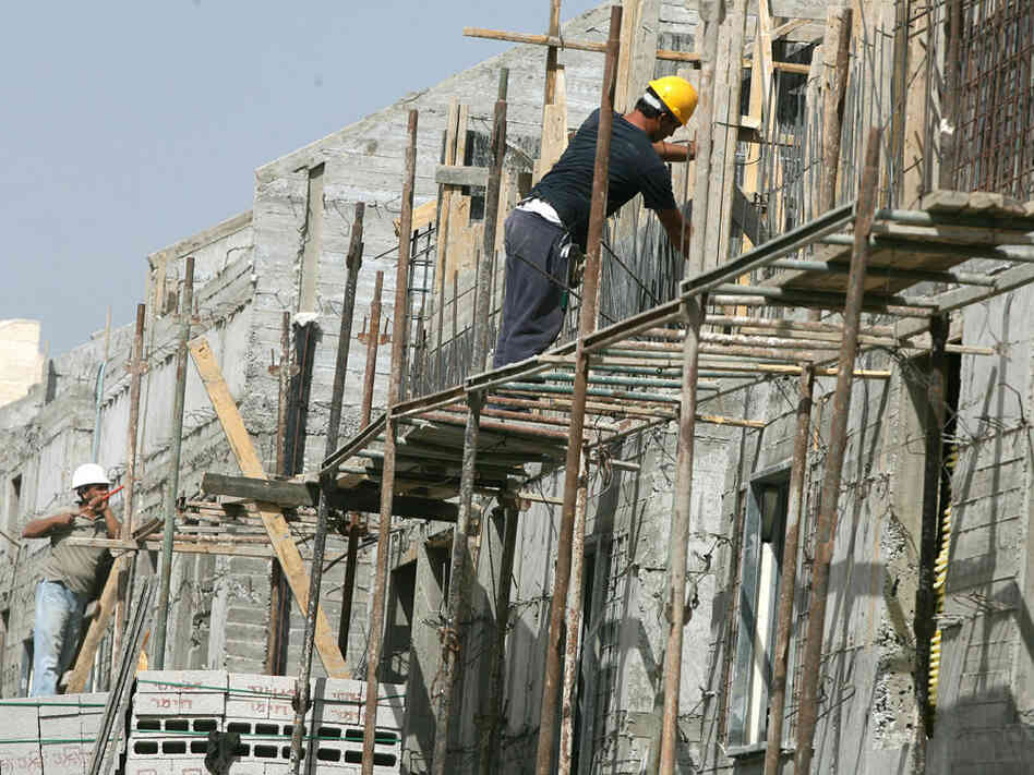 Building on a settlement in Kiryat Arba near Hebron