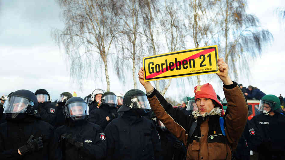 Anti-nuclear activists protests transport of nuclear waste to Gorleben.