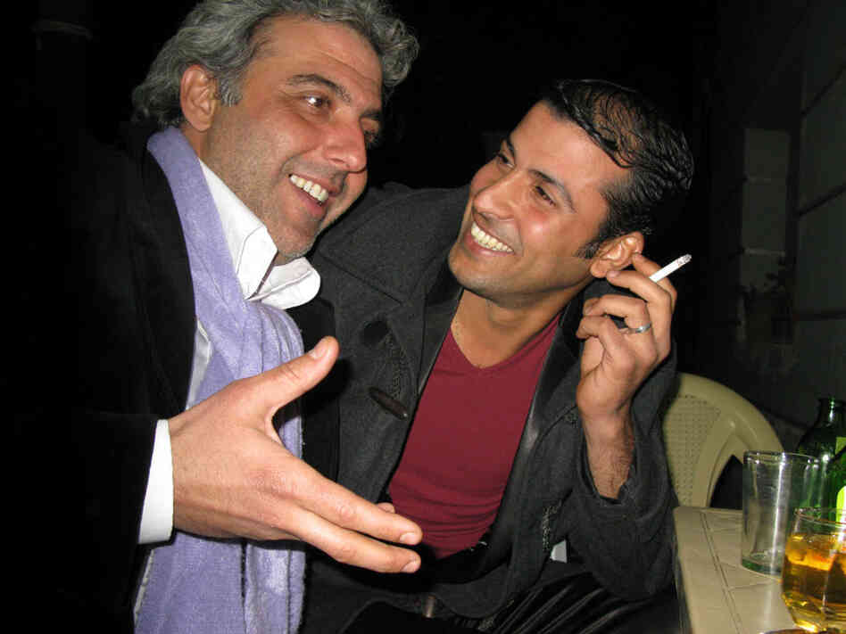Actors Samir Qahtan and Mustapha al-Taweel gather at Hewar Art Gallery to protest against religious excess.