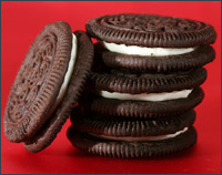 A stack of Oreos.