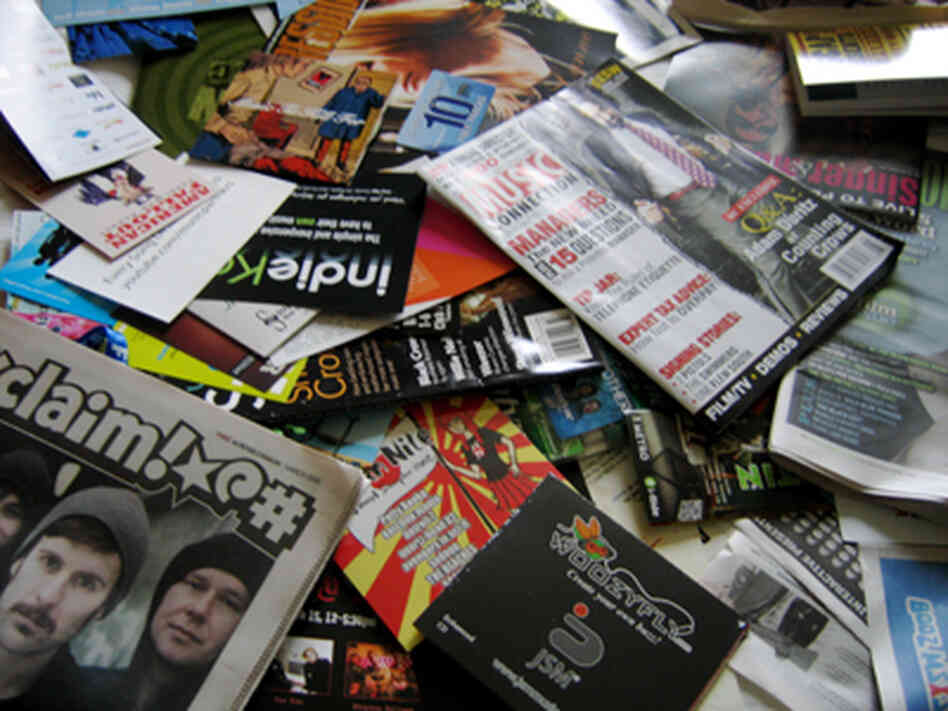 clutter.jpg clutter.jpg