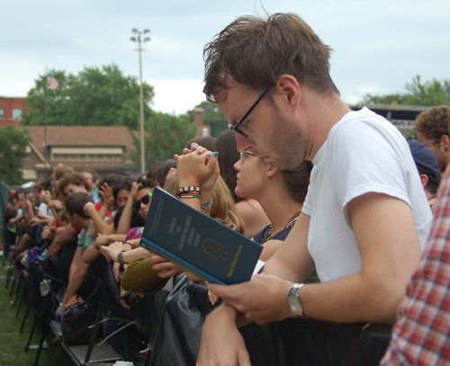 waiting-for-walkmen.jpg