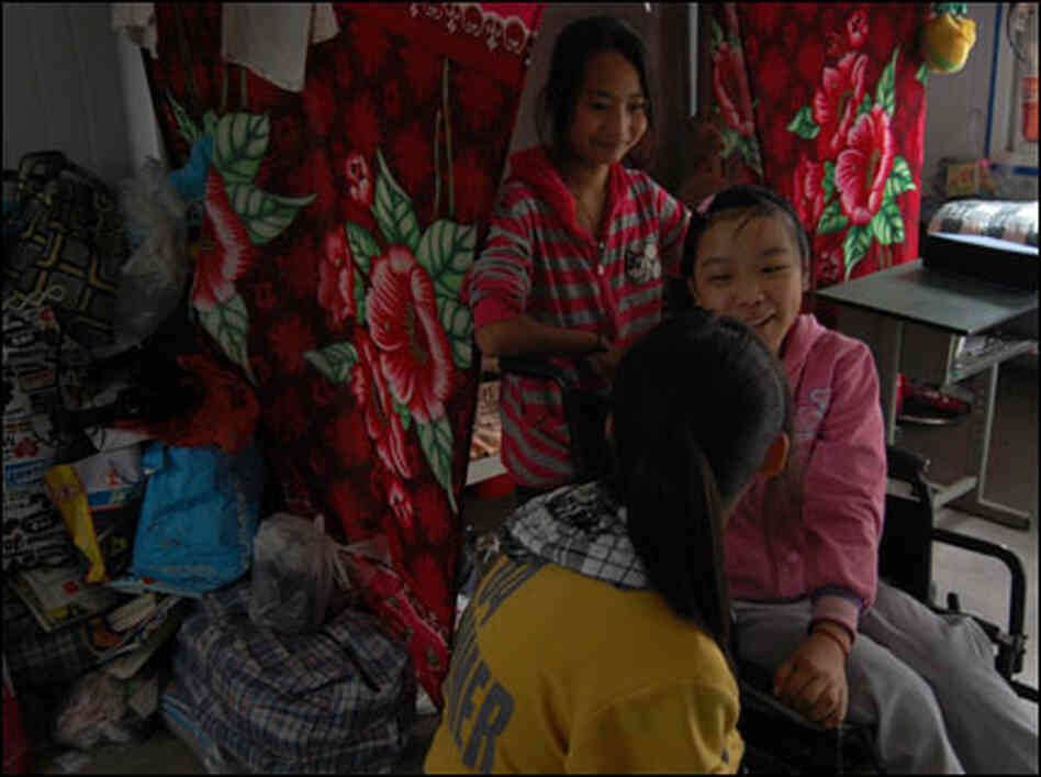 Meihua and friends Meihua and friends
