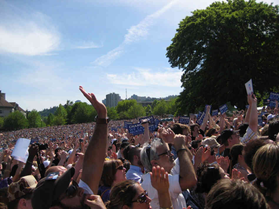 obama%20crowd.jpg obama%20crowd.jpg