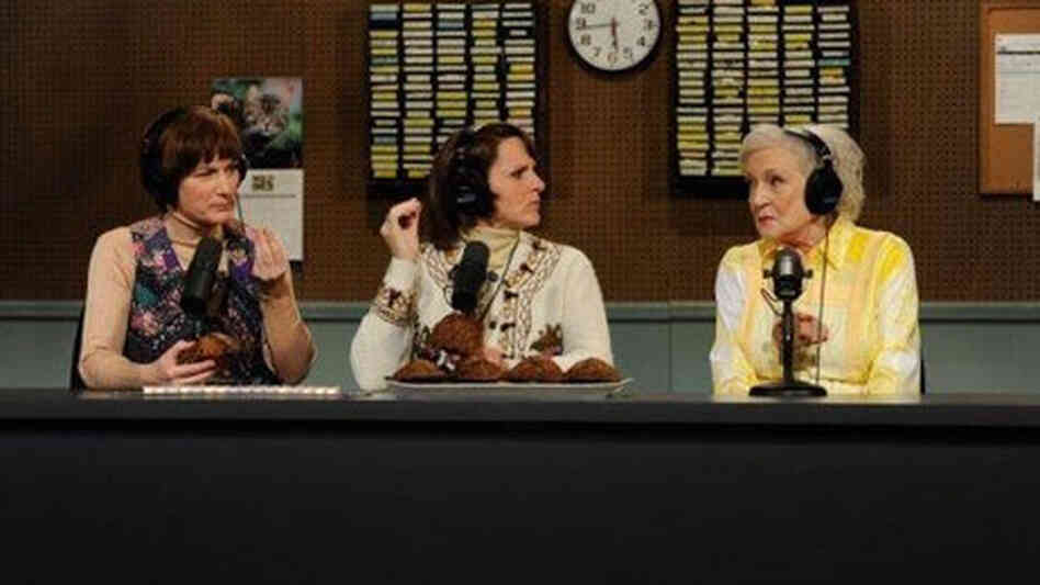 Betty White appears with Ana Gasteyer and Molly Shannon on the Betty White appears with Ana Gasteyer and Molly Shannon on the