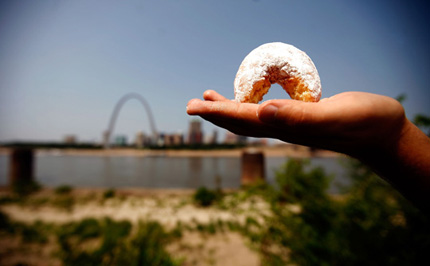 donut and the arch