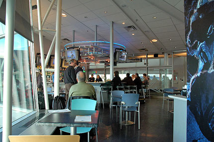 airportbar.jpg