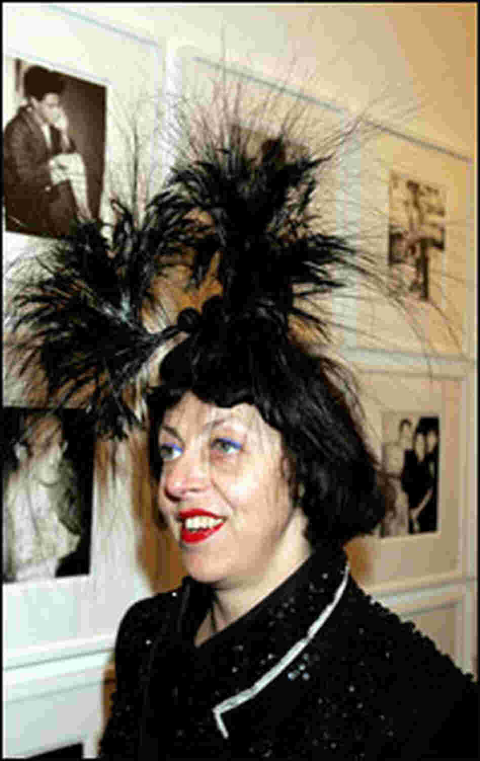 The late, and wonderful hat champion Isabella Blow in 2006. The late, and wonderful hat champion Isabella Blow in 2006.