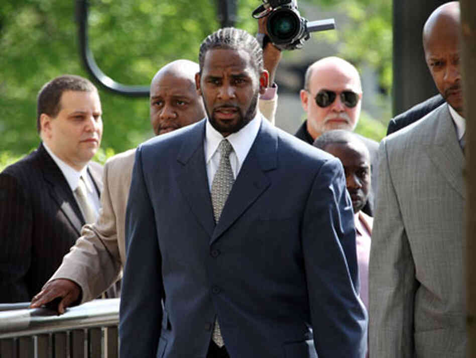rkelly.jpg rkelly.jpg