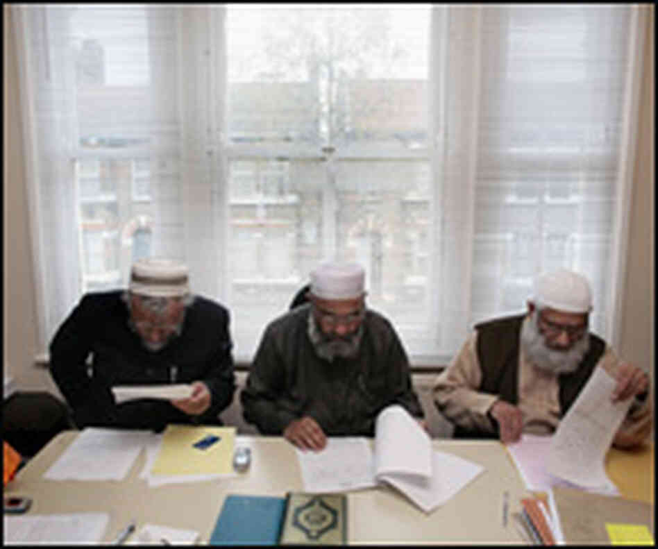 Sharia Council of Britain presiding over marital cases. Sharia Council of Britain presiding over marital cases.