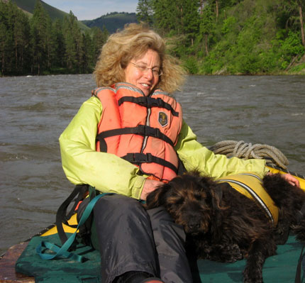 d==Ketzel Levine and Zoe Mae on boat