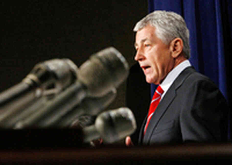 Sen Chuck Hagel (R-NE) Sen Chuck Hagel (R-NE)