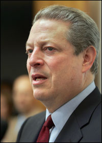 gore2_200.jpg