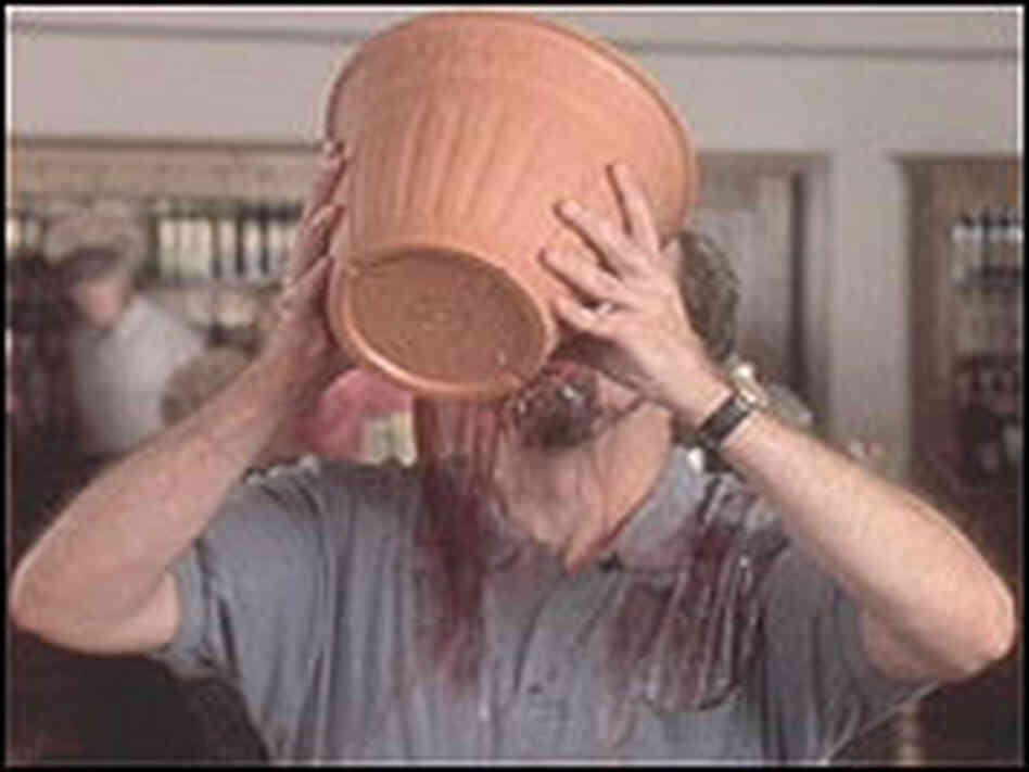 Paul Giamatti guzzles. Paul Giamatti guzzles.