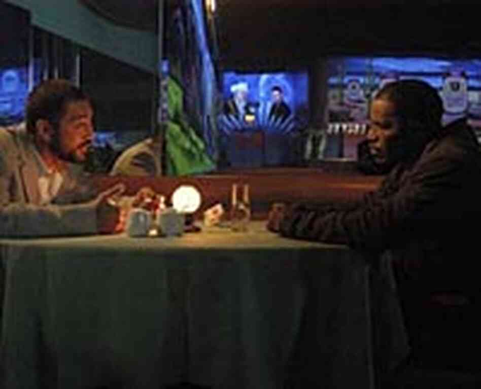 Mob boss Felix (Javier Bardem) confronts Max (Jamie Foxx), posing as hit man Vincent. Mob boss Felix (Javier Bardem) confronts Max (Jamie Foxx), posing as hit man Vincent.