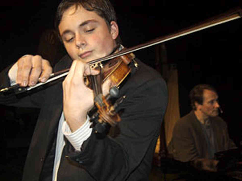 Violinist Francisco Garcia Fullana Violinist Francisco Garcia Fullana