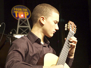 Kimani Griffin Plays Music by Sergio Assad