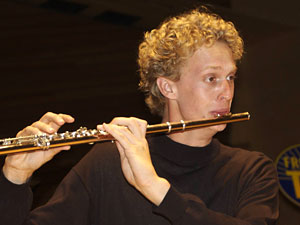 Flutist Douglas DeVries